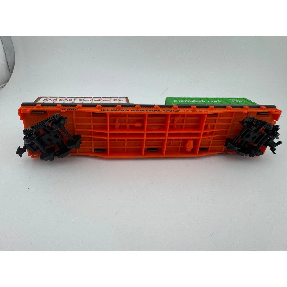 Illinois Central Gulf Flatcar with Evergreen & Far East Containers‎ HO Scale